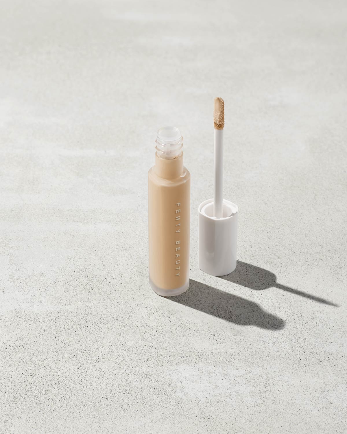 Pro Filt'r Instant Retouch Concealer — 