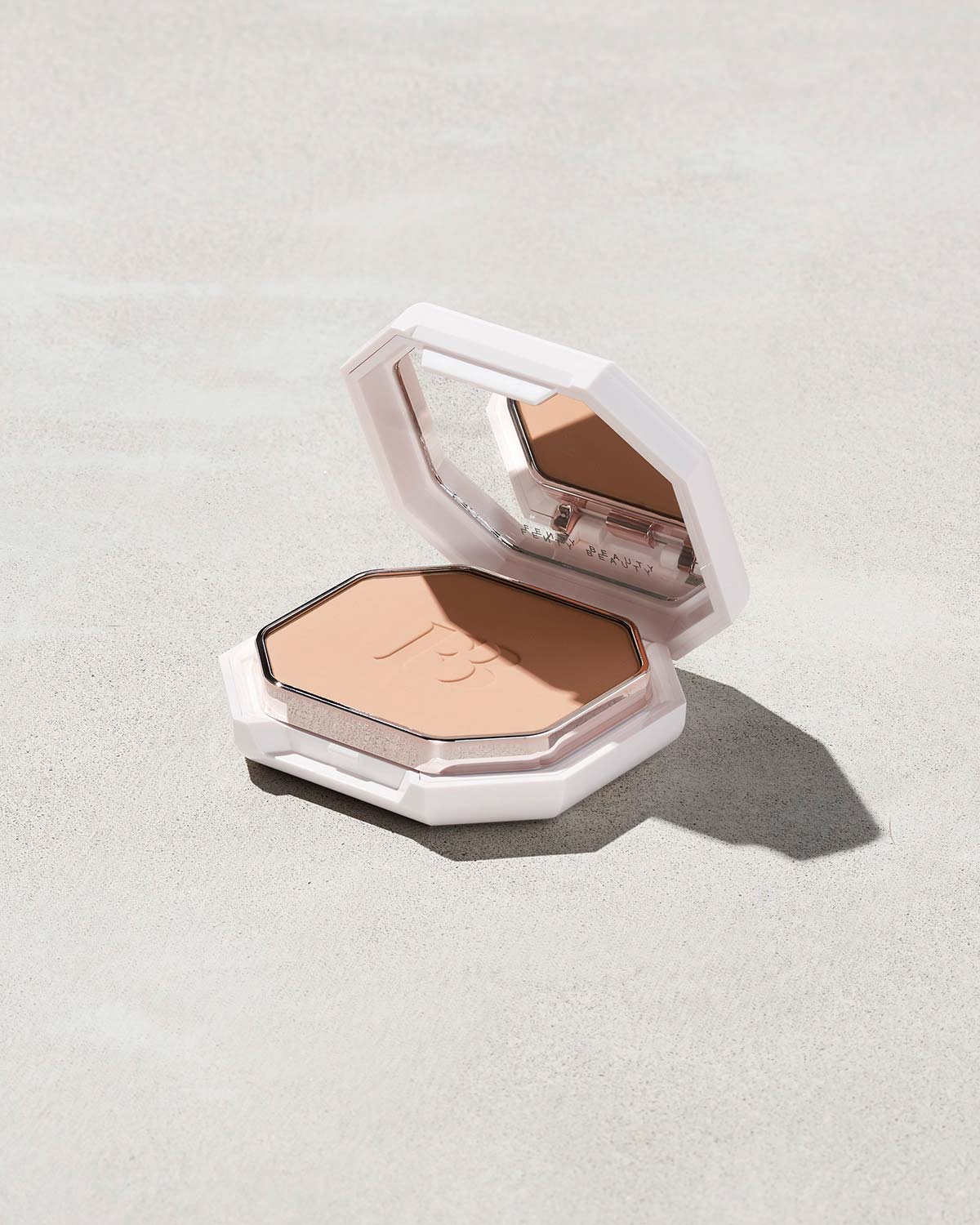 Pro Filt'r Soft Matte Powder Foundation — 
