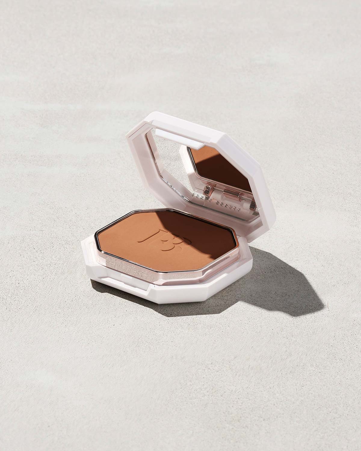 Pro Filt'r Soft Matte Powder Foundation — 