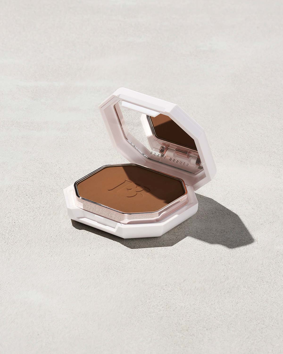 Pro Filt'r Soft Matte Powder Foundation — 
