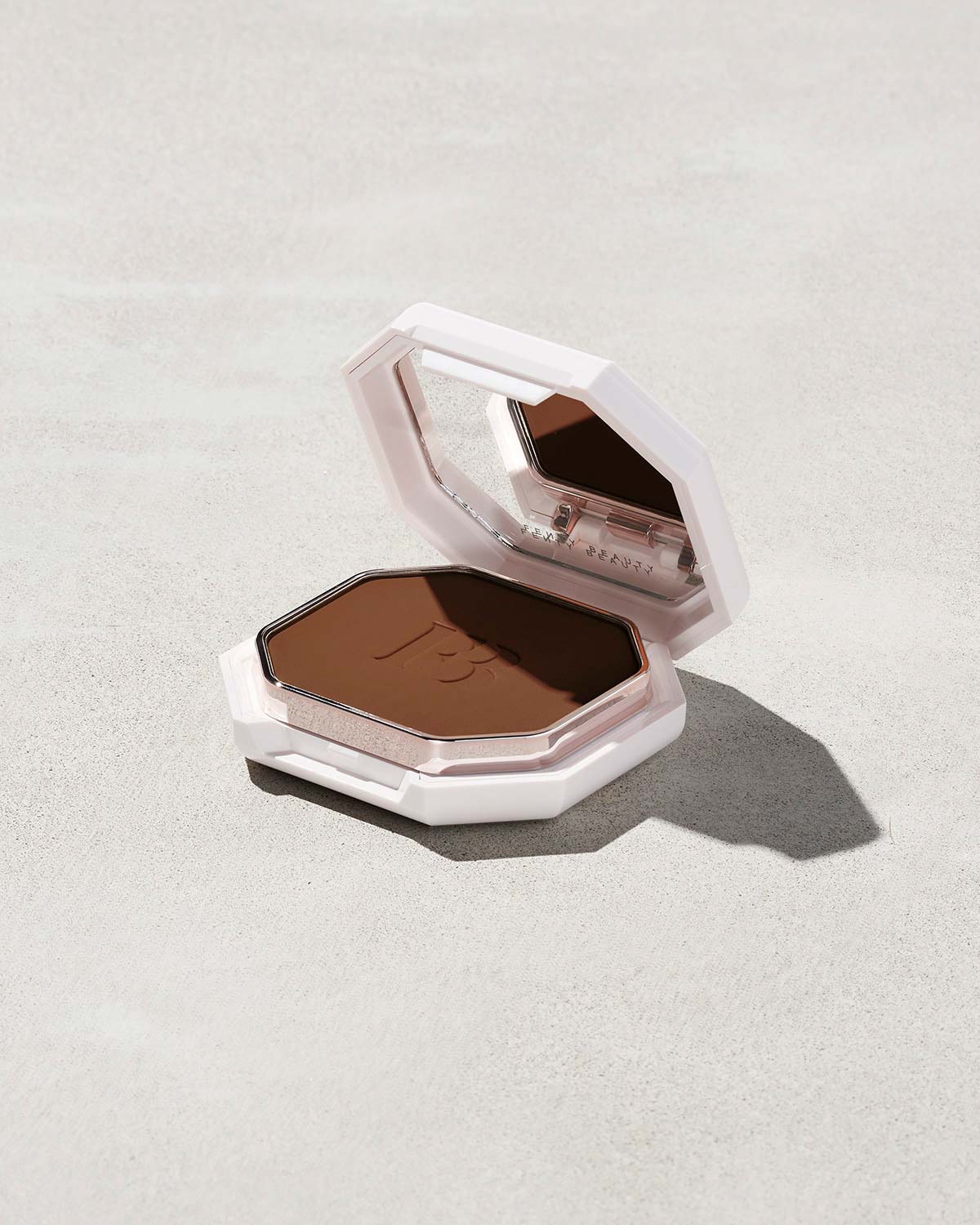 Pro Filt'r Soft Matte Powder Foundation — 