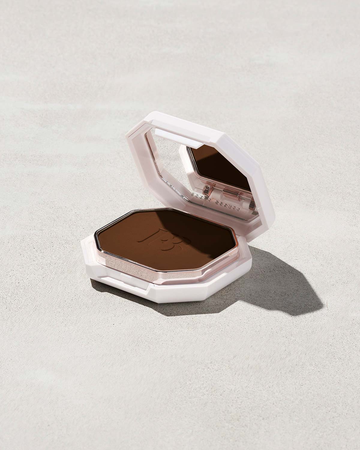 Pro Filt'r Soft Matte Powder Foundation — 