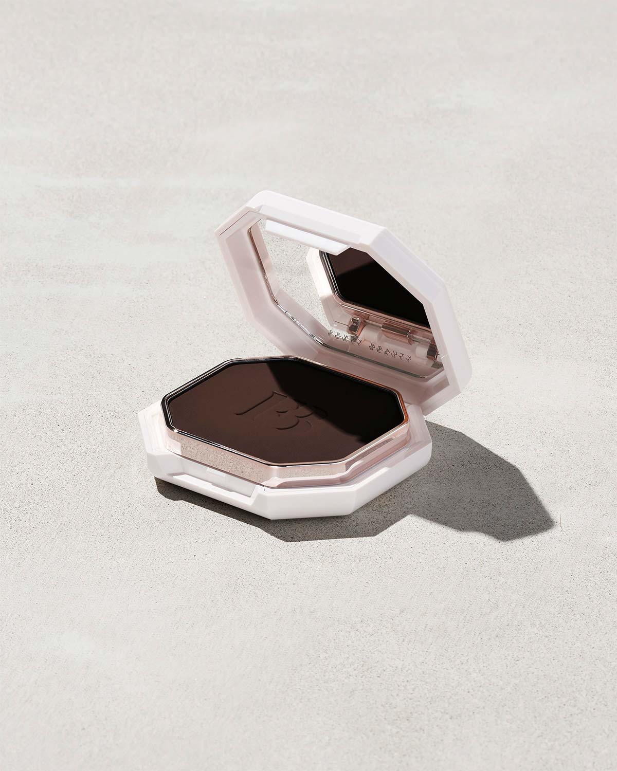 Pro Filt'r Soft Matte Powder Foundation — 